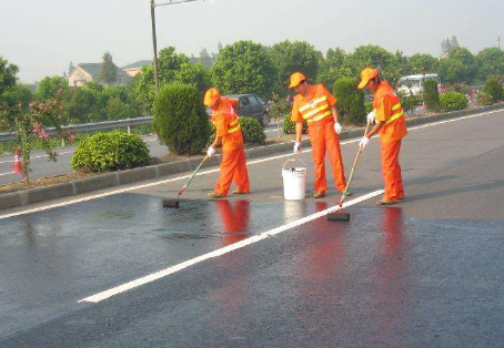 乌兰察布 彩色路面喷漆维修改色的使用寿命有多长？